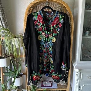 Johnny Was embroidered blouse
